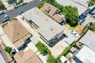 1116 S Ardmore Ave in Los Angeles, CA - Building Photo - Building Photo