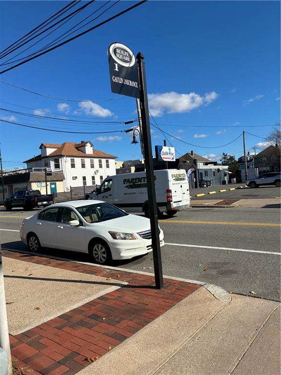 1 Rolfe Square in Cranston, RI - Building Photo - Building Photo