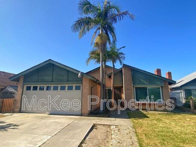 property at 2649 Wardlow Ave