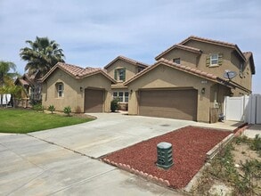 1482 Peppermint Dr in Perris, CA - Building Photo - Building Photo