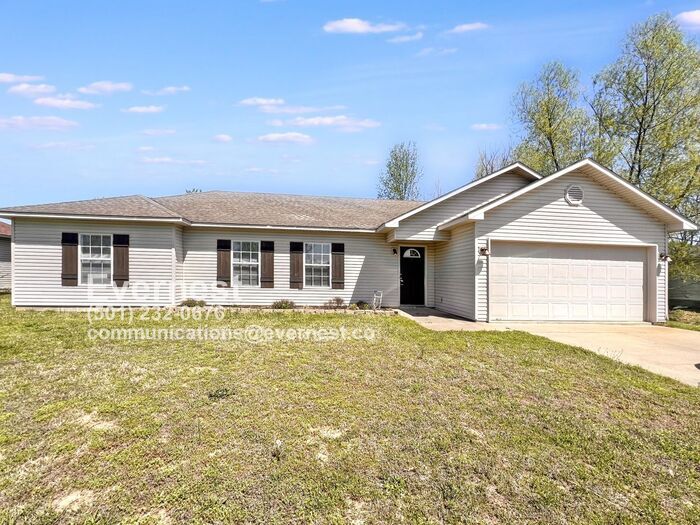 18 Deer Run Dr in Ward, AR - Building Photo