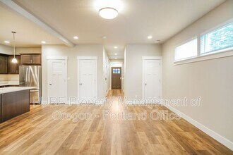 1788 NE Gilbert Ln in Estacada, OR - Building Photo - Building Photo