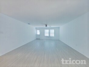 5715 Vista Point in San Antonio, TX - Building Photo - Building Photo