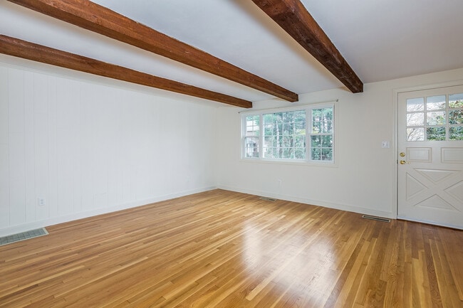 1764 Wedgewood Cmn in Concord, MA - Foto de edificio - Building Photo