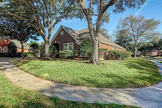 16302 Glacier Brook Ct in Houston, TX - Building Photo - Building Photo