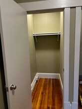 98 Main St, Unit 2nd Fl in Northampton, MA - Building Photo - Building Photo