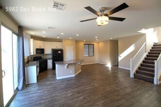 5982 Day Rider Ave in Las Vegas, NV - Building Photo - Building Photo