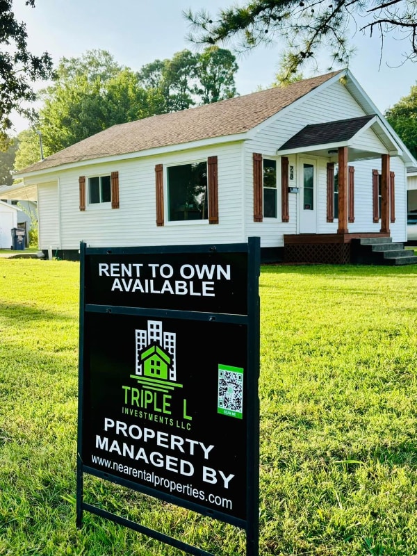 property at 718 S Pine St