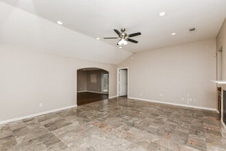 426 Rifleman Trail in Arlington, TX - Building Photo - Building Photo