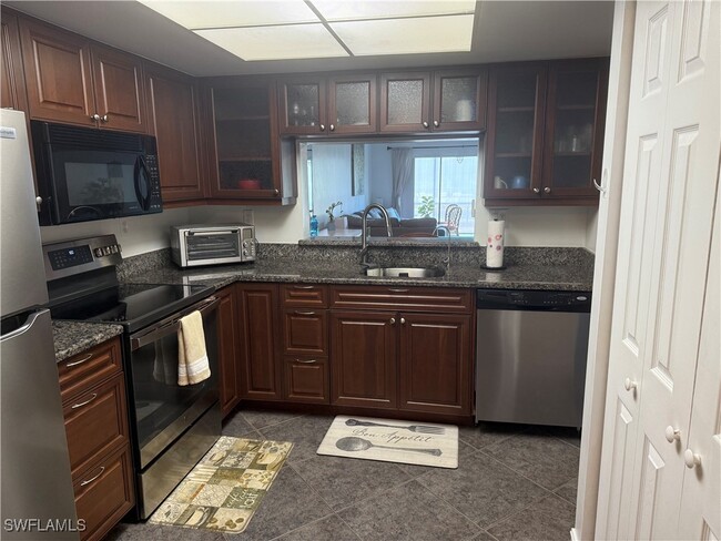 property at 5535 Rattlesnake Hammock Rd