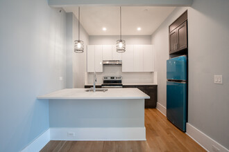 188 Cooper St in Brooklyn, NY - Building Photo - Interior Photo