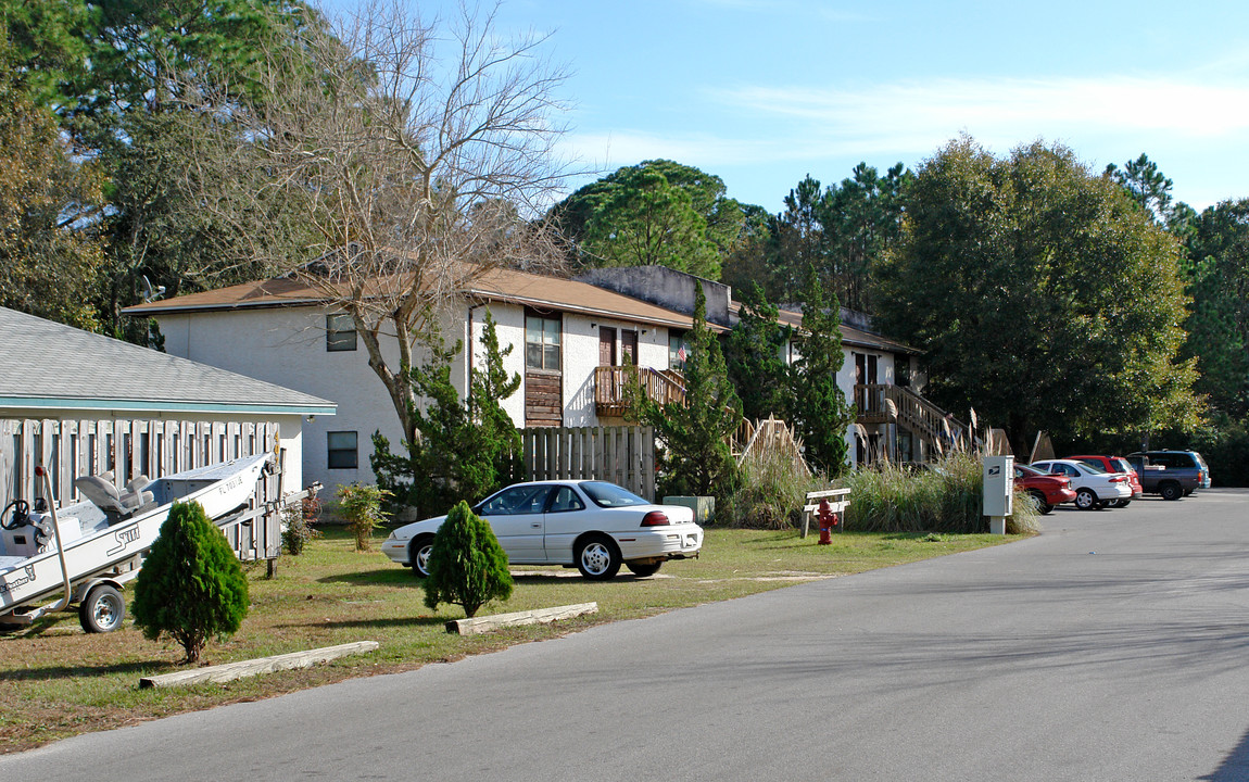 400 Harrison Ave in Panama City, FL - Foto de edificio