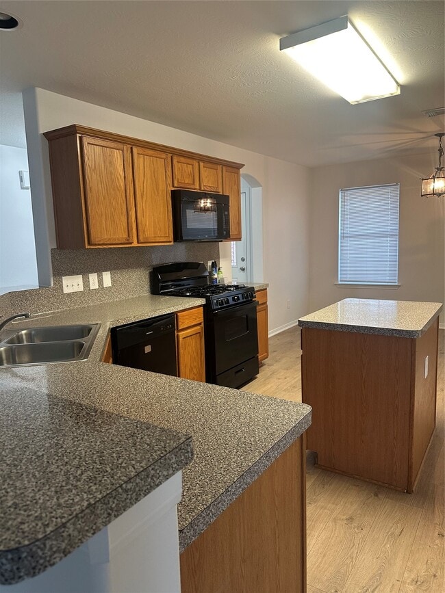 property at 407 Seabourne Meadow Dr