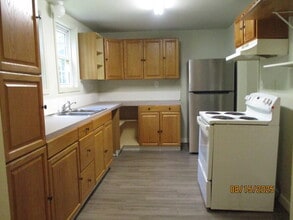 863 W C St in Kannapolis, NC - Building Photo - Building Photo