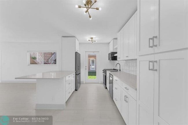 property at 2750 NE 28th Ct