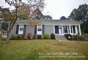 6334 Beecher Dr in Charlotte, NC - Building Photo
