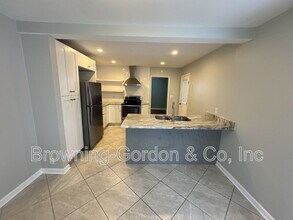 5817 Carl Pl in Nashville, TN - Building Photo - Building Photo