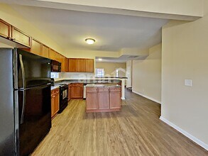 942 Legacy Park Rd in Mount Juliet, TN - Building Photo - Building Photo