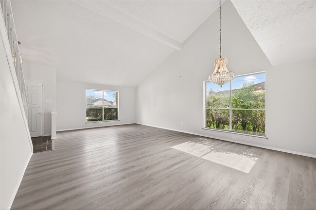 property at 710 Beechbend Dr