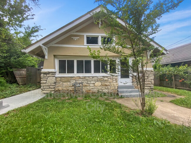 property at 1713 E 55th St