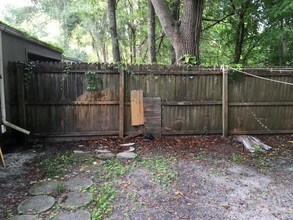 2220 SW 70th Ter in Gainesville, FL - Building Photo - Building Photo