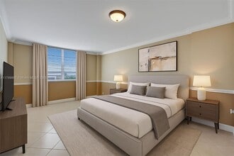 1455 N Treasure Dr in North Bay Village, FL - Building Photo - Building Photo
