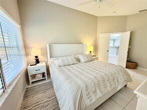 4128 Sapphire Terrace in Weston, FL - Building Photo - Building Photo