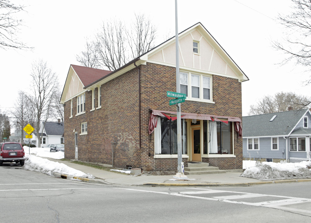 2904 Milwaukee St in Madison, WI - Foto de edificio