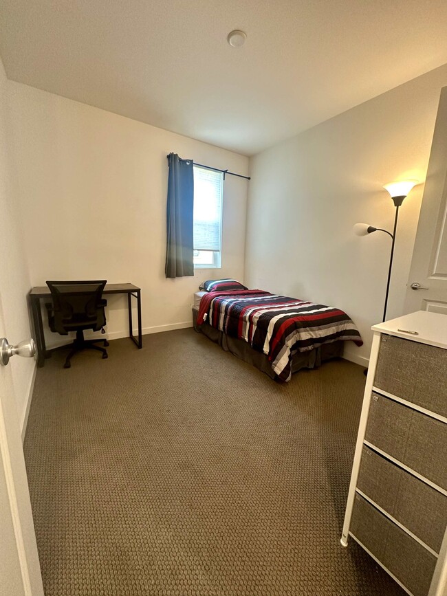 5801 Sterling St, Unit 1