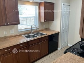 2830 Chalmer St in Deltona, FL - Building Photo - Building Photo