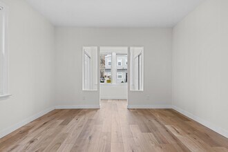 3 Edison Pl in East Rutherford, NJ - Building Photo - Building Photo