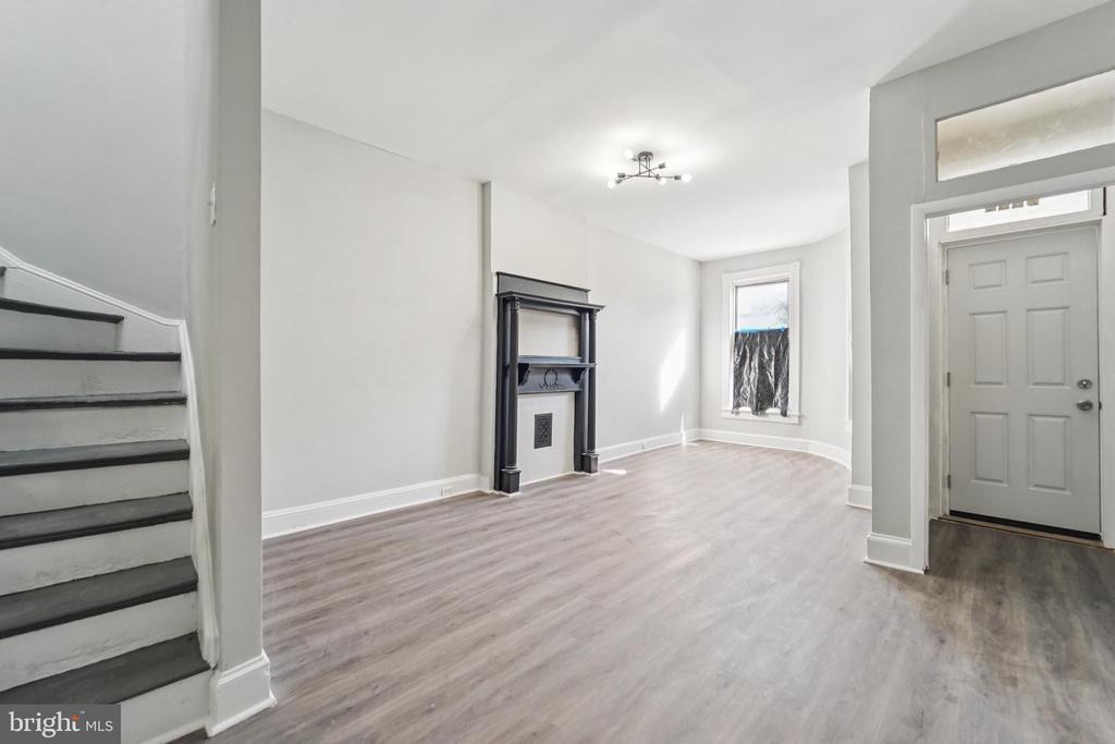 2356 McCulloh St in Baltimore, MD - Building Photo