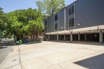 Marian Condos in Austin, TX - Foto de edificio - Building Photo
