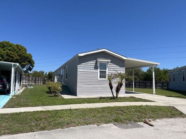 3101 Wiley Ave in Melbourne, FL - Building Photo - Building Photo