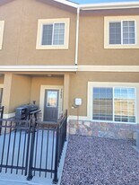 7662 Spruce Pne Grv in Colorado Springs, CO - Building Photo