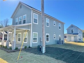 506 Park St in Springdale, AR - Building Photo - Building Photo