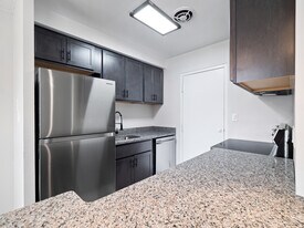 Coventry Mayfield Apartments in Cleveland Heights, OH - Building Photo