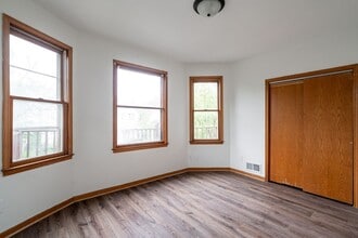 3345 N Richards St in Milwaukee, WI - Building Photo - Building Photo