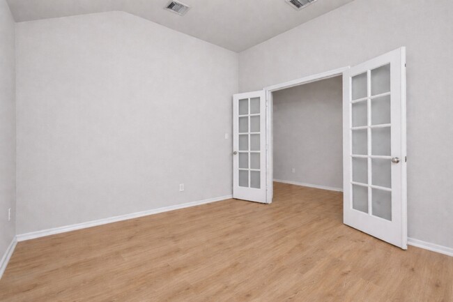 property at 3426 Hughes Mdw Wy