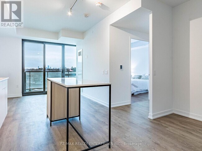 251 Masonry Wy in Mississauga, ON - Building Photo - Building Photo