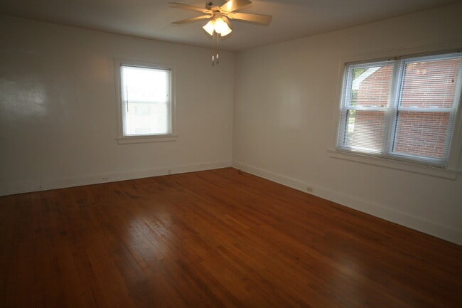 1404 W Chapel Hill St in Durham, NC - Building Photo - Building Photo
