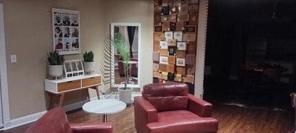 3306 Powhatan Ave, Unit 2nd floor south in Baltimore, MD - Building Photo - Building Photo