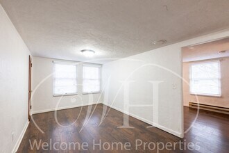 310 SE 6th St in College Place, WA - Building Photo - Building Photo