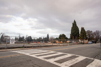 Alvarado Park in San Jose, CA - Building Photo - Building Photo