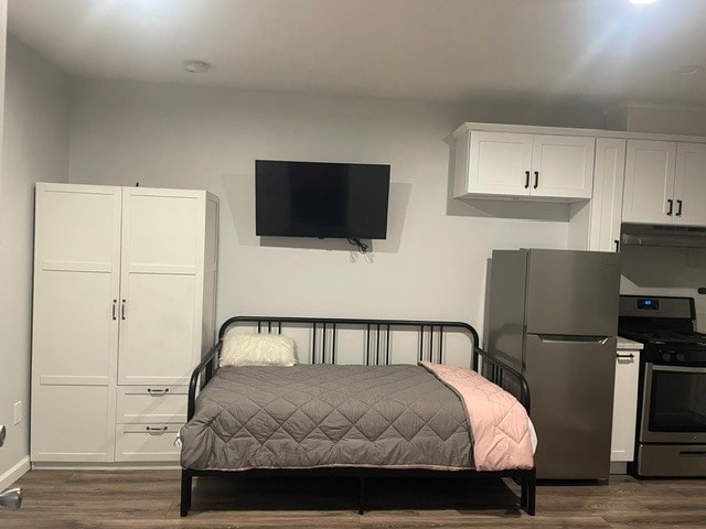 11301 Miranda St, Unit 2