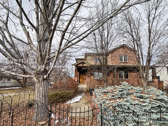 property at 2455 S Williams St