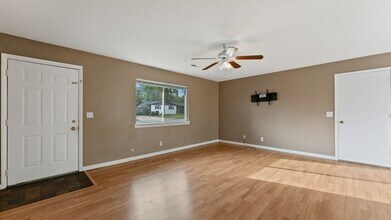 1003 N 30th St in Rogers, AR - Building Photo - Building Photo