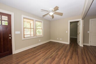 108 Mimosa Ave in Auburn, AL - Building Photo - Building Photo