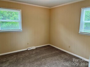 1388 Roundtree Ln in Lincolnton, NC - Building Photo - Building Photo