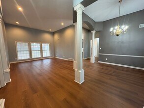 479 Sanga Cir W in Memphis, TN - Building Photo - Building Photo